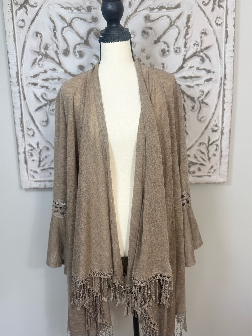 Roommates 3X Taupe Boho Open Front Fringe Cardigan Crochet Trim Plus Size
